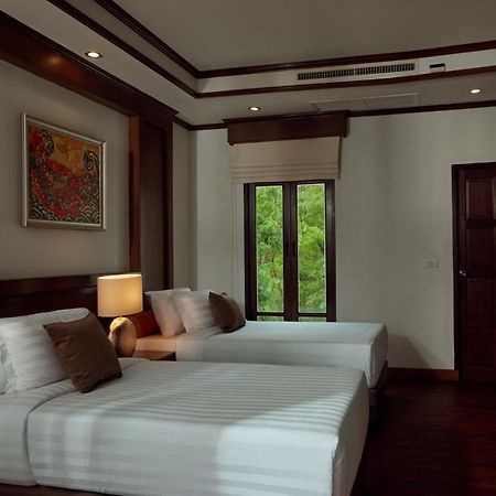 Chinoiserie Collection Resort And Spa Nai Harn Exterior foto